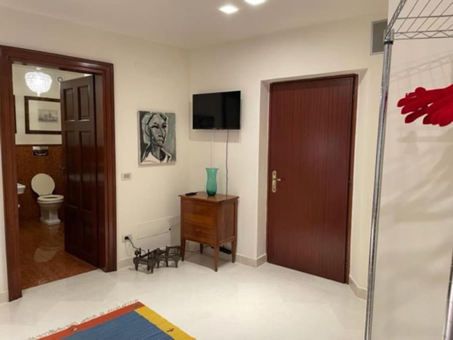 Il Loggiato 1 Apartment กัสเตลฟรันโก เวเนโต ภายนอก รูปภาพ